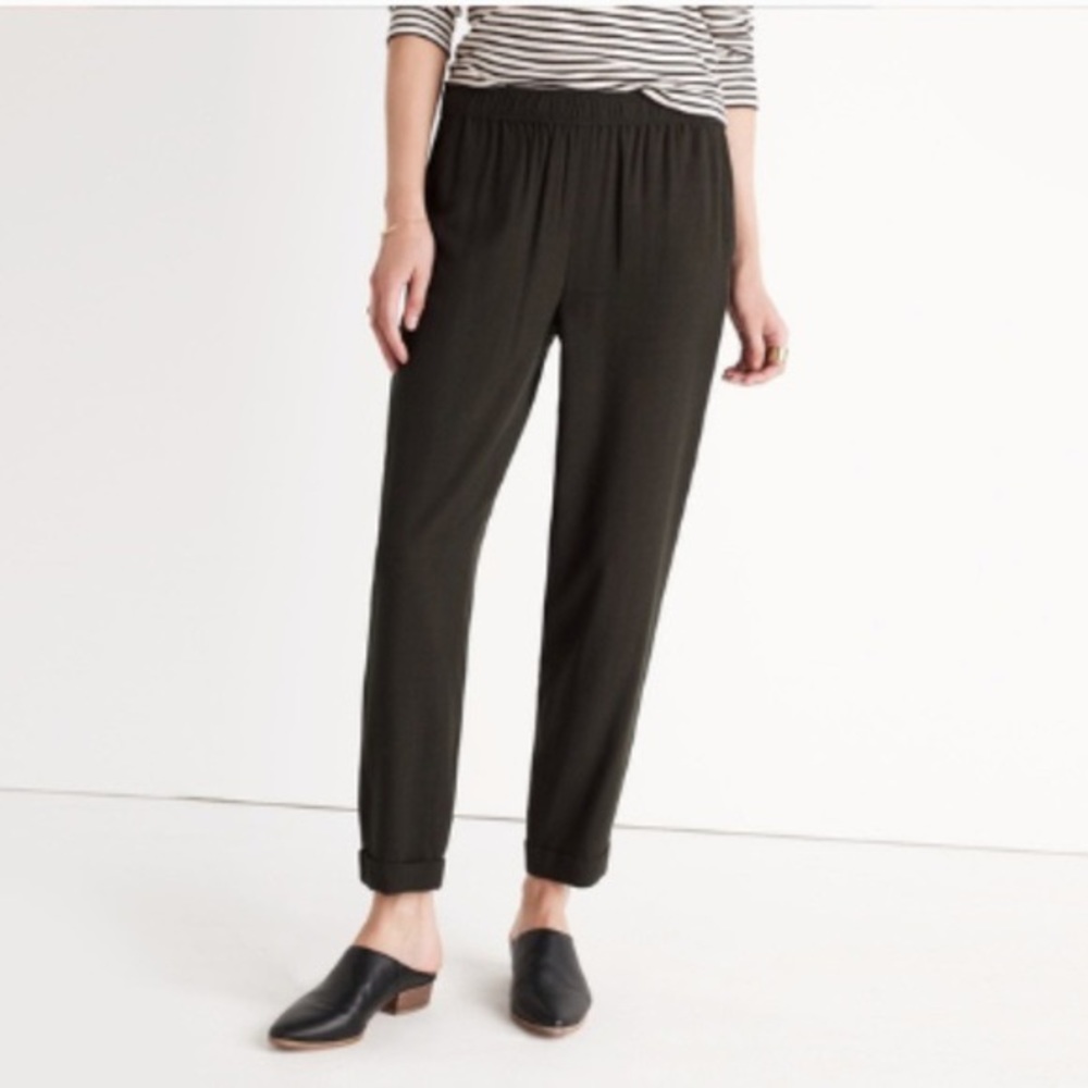Madewell cropped black pants